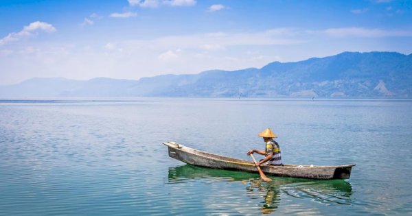 Petualangan Memikat di Danau Toba: Panduan Wisata Anti-Mainstream