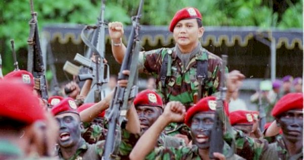 Sah! Prabowo Teken UU TNI: Panglima-Kepala Staf Bisa Jabat 7 hingga 12 Tahun lagi