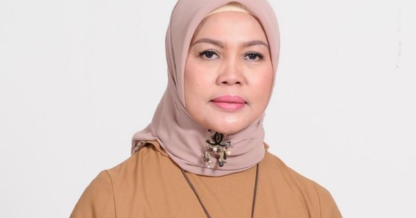 Kurangi Sampah Plastik Bumi, Kadis Kebudayaan Makassar Terapkan Pegawai Bawa Tumbler