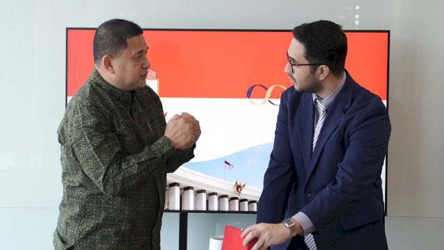 Pertemuan langsung Wali Kota Makassar Munafri Arifuddin bersama investor Timur Tengah, Qatar Mr. Ali Hadji. Foto: dok