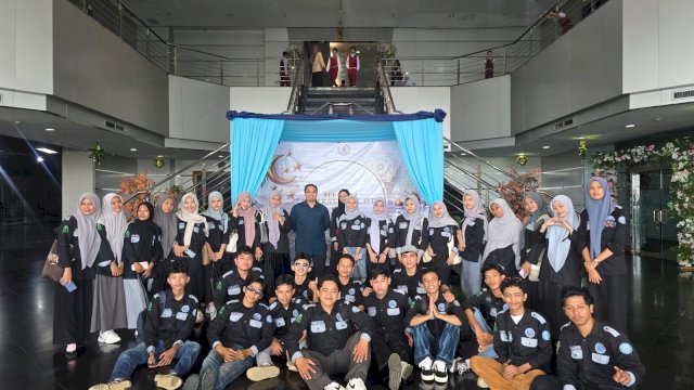 Kunjungan Mahasiswa KPI UIN di Fajar Grup. Foto: dok