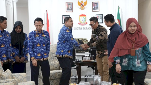 Wali Kota Makassar Munafri Arifuddin saat menerima kunjungan Ombudsman Sulsel. Foto: HN/Sinta