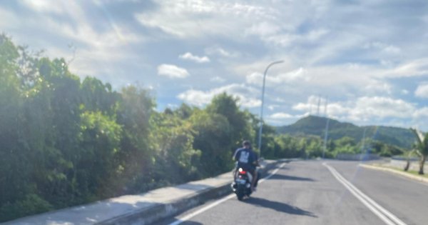 Liburan Tetap Terkoneksi, Musdalifa Puji Jaringan IM3 yang Stabil di Daerah Wisata