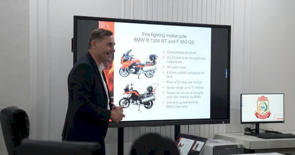 Hanya Gunakan Motor, Bagaimana Alat Pemadam Kebakaran asal Denmark Berkerja Efesien?