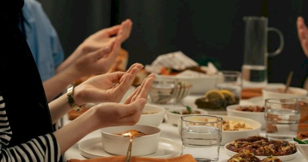 Bulan Syawal dan Kearifan Lokal: 5 Tips Mengadakan Halalbihalal yang Tak Terlupakan