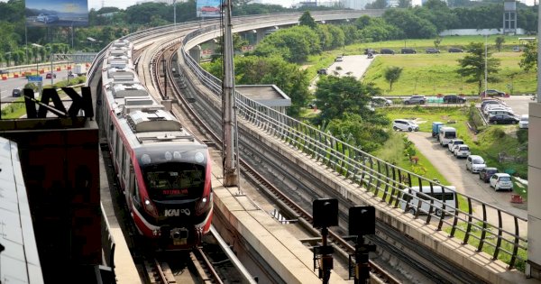 1,2 Juta Pengguna Manfaatkan LRT Jabodebek Selama Angkutan Lebaran 2025