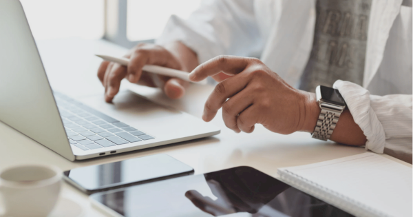 Employer of Record (EOR) di Indonesia: Solusi Strategis untuk Ekspansi Tenaga Kerja Global