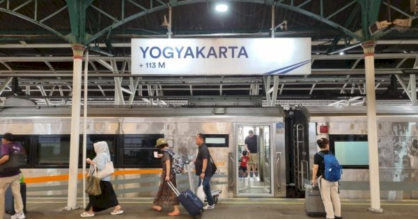 Mudik dan Wisata Lancar dengan Kereta Api, Stasiun Yogyakarta, Simpul Integrasi Transportasi Favorit Pemudik
