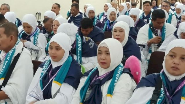 Jemaah calon haji Kloter 24 Embarkasi Makassar Asal Papua Barat. Foto ist
