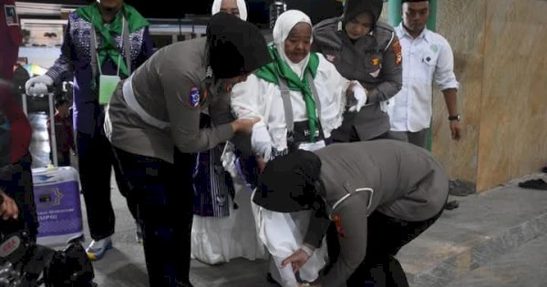 Polres Bulukumba Kawal 352 Jemaah Haji Kloter 14
