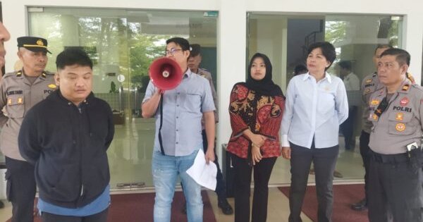 FRAKSI Tuntut Penertiban Mie Gacoan & Richeese: Izin Usaha Harus Tuntas!