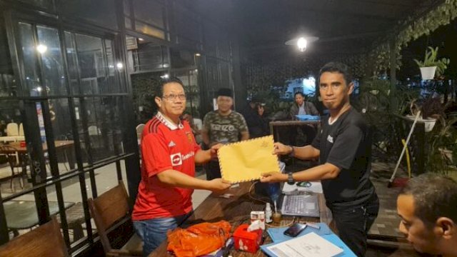 Duel panas di Kongres PSSI Gowa! Hasbullah Dg Laja tantang Taufik Surullah perebutkan kursi Ketua Askab ||handover 