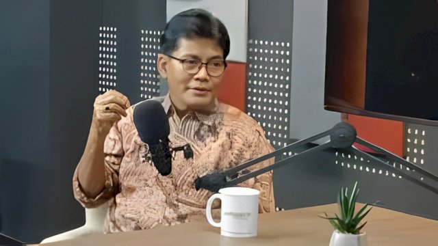 Pengamat ekonomi Universitas Hasanuddin (Unhas), Prof Anas Iswanto Anwar. Foto: dok Unhas TV