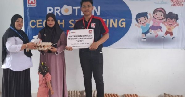 Alfamidi Makassar Salurkan 4.500 Telur untuk Cegah Stunting Anak di Enrekang