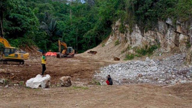 Lokasi tambang galian C yang diduga ilegal di Tikala. Foto Ist