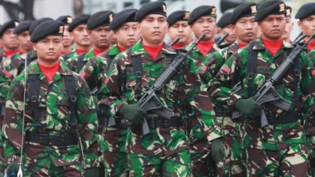 Ilustrasi tentara sedang berbaris. Foto: Istimewa