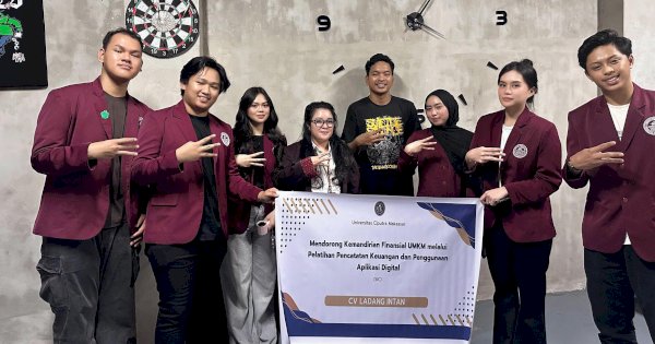 Dukung UMKM Naik Kelas, Mahasiswa UC Makassar Gelar Pelatihan Keuangan di CV Ladang Intan