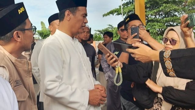 Mentan Amran Bagikan 62 Ekor Kurban untuk Berbagai Daerah