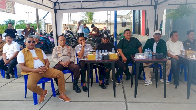 Wakil Bupati Tual Resmikan Gerai Roti Almar di Poros Ohoitel