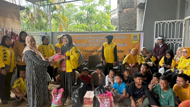 1 Muharram, Kesatuan Perempuan Partai Golkar Makassar Kunjungan ke Panti Asuhan