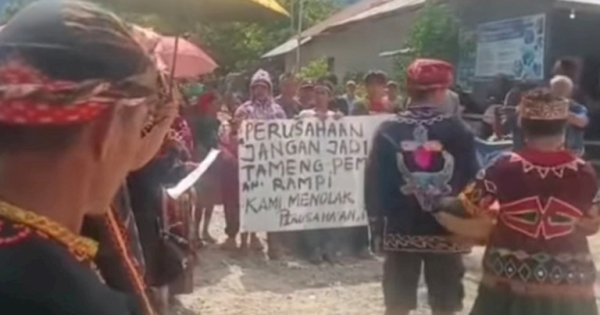 Masyarakat Adat Rampi Lutra Tolak Tambang Emas Kalla Arebamma