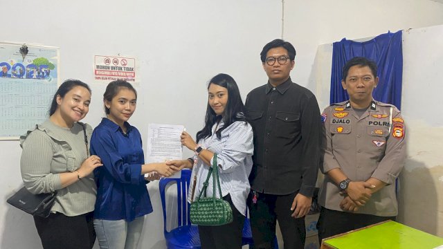 Kasus kecelakaan lalu lintas yang melibatkan RN alias Naomi sebagai terlapor dan drg. Nilam sebagai korban akhirnya berdamai. (Foto: Gita/HN)