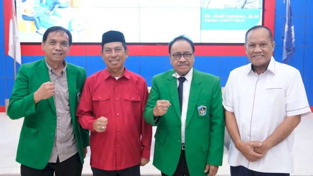 Kepala LLDIKTI Wilayah IX, Dr. Andi Lukman, M.Si., (Baju Merah) dan Rektor UMI, Prof. Dr. H. Hambali Thalib, SH., MH., (Kacamata). (Foto: UMI)