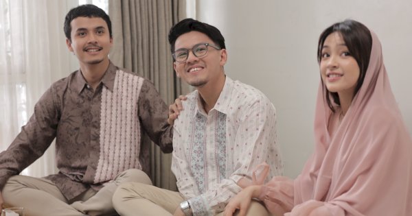 Film Jodoh 3 Bujang Angkat Tradisi Pernikahan Khas Bugis-Makassar