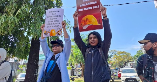 Unjuk Rasa di Disnaker Sulsel, Massa Tuntut Keadilan untuk Buruh KIBA