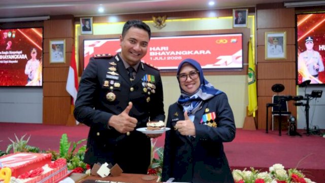 Di Hari Bhayangkara, Bupati Gowa, Husniah, memberikan apresiasi tinggi kepada jajaran Polres Gowa ||handover 