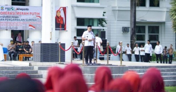 Bupati Jeneponto Lantik Pengurus Koperasi Merah Putih
