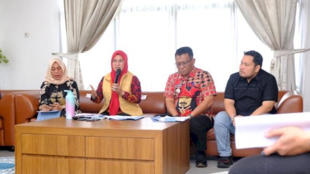Bupati Gowa tunjuk Ketua Kadin jadi Plt Dirut PT Punggawa Bakti ||handover 