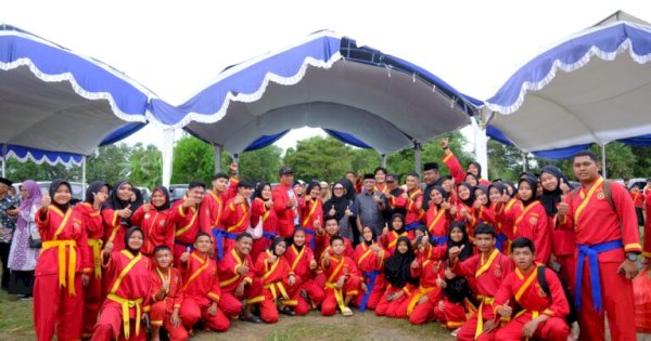 Bupati Husniah Apresiasi Program Pembangunan Masjid dan Tapak Suci Muhammadiyah