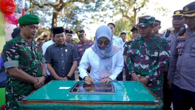 Bupati Gowa Husniah Talenrang resmikan Gerbang Koramil Tinggimoncong ||handover 