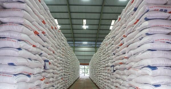 Pemerintah Lepas 360 Ribu Ton Bansos Beras, Mentan: SPHP Harus Hati-Hati dan Tepat Sasaran