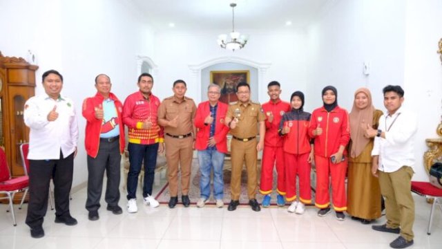 Wabup Gowa lepas atlet Tapak Suci yang akan herlaga di Kejuaraan Dunia 2025 ||handover 