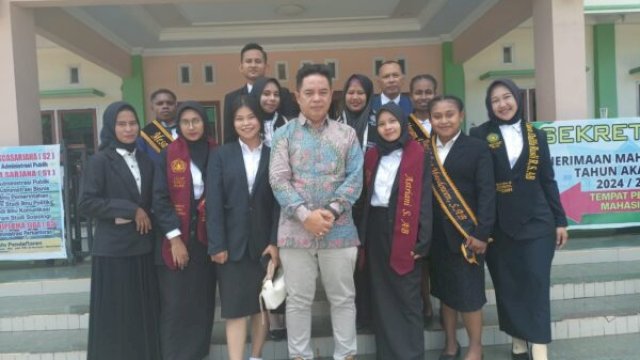 Lulusan Administrasi Bisnis IISIP Yapis siap berkompetisi! ||handover 