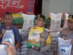 Polda Riau Sita 9 Ton Beras Oplosan di Pekanbaru
