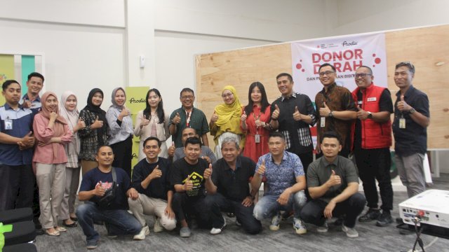 PMI Makassar Gandeng Prodia, Donor Darah Disinergikan dengan Gerakan Hijau
