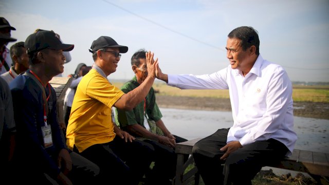 Cadangan Beras Tertinggi 57 Tahun, Mentan Pastikan Petani Tak Lagi Rugi