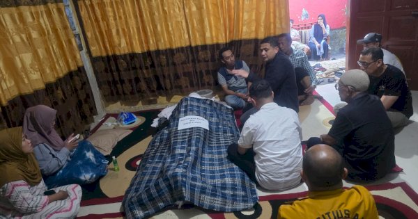 Suasana Duka: Wali Kota Munafri Sampaikan Belasungkawa untuk Pegawai DPRD yang Gugur