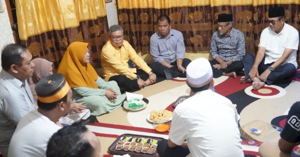 Bawa Pesan Duka dari DPP Golkar, Taufan Pawe Jenguk Keluarga Abay