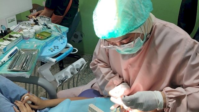 Dokumentasi operasi gigi sumbing di RSKD Gigi dan Mulut Sulsel. (Foto: ist) 