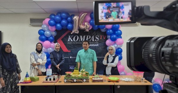 Deng Ical: Senyum Hijau dan Jalangkote di Ulang Tahun Kompas TV