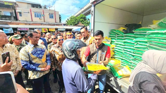 Inflasi Pangan Menurun, Mendagri Tito dan Mentan Amran Pastikan Stok Beras Aman