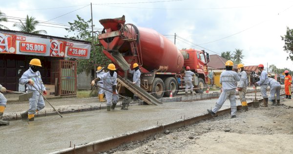 Zhenshi Investasi Rp164 M untuk Perbaikan Jalan dan Bandara Morowali