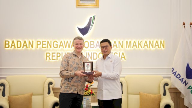 Kepala BPOM RI, Prof Taruna Ikrar bersama Duta Besar Australia untuk Indonesia," Jumat (19/9). 