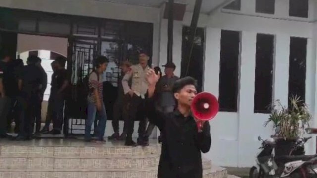 Arham Syarief, Kader HMI Cabang Sinjai ||irman@harian.news 