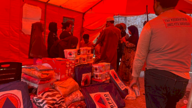 BPBD Makassar lakukan pemulihan kondisi warga yang alami kebakaran di kecamatan Mamajang. (Foto: IST)