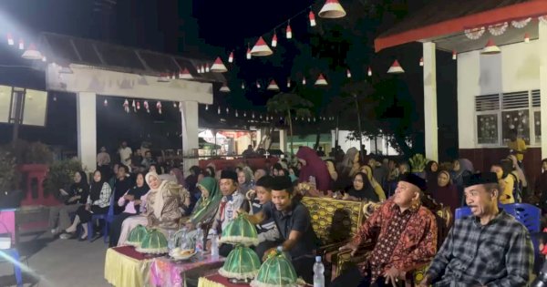 Tutup Pengabdian, Mahasiswa KKN 77 UINAM Posko 2 Kalabbirang Gelar Malam Ramah Tamah